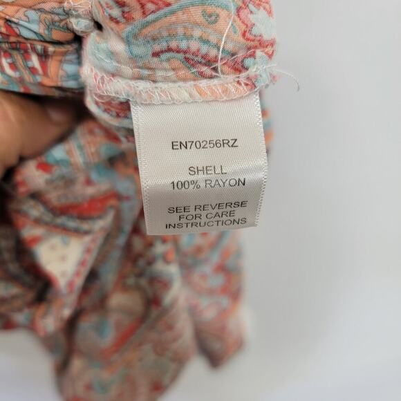 Altars state paisley design with triangle fringe - Picture 15 of 16